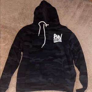Run Everything Labs Black Camo Hoodie, Size Small
